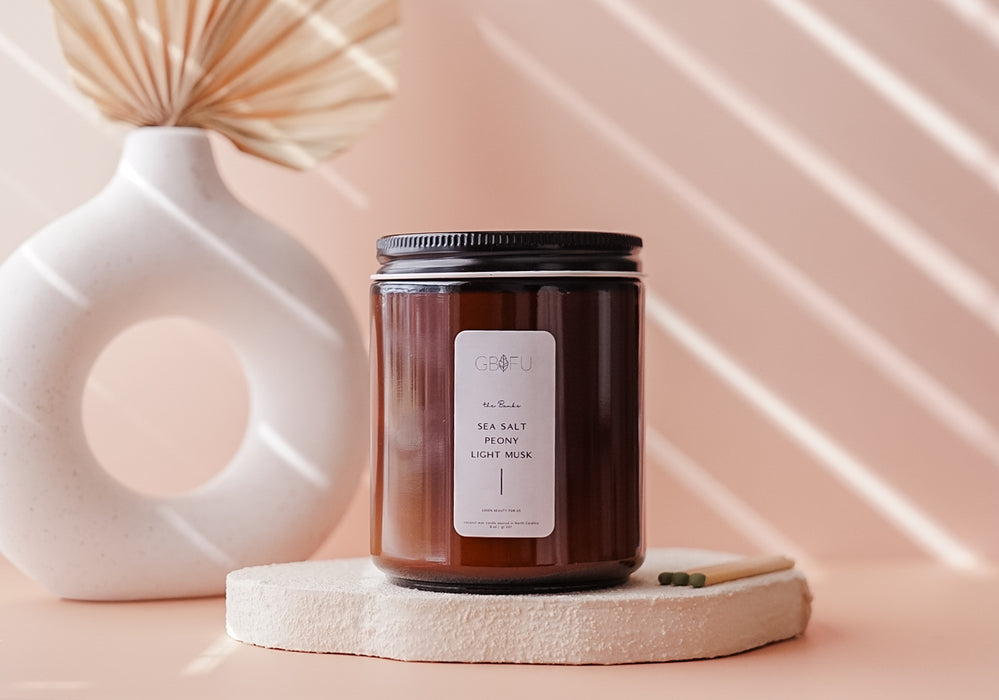 Sea Salt Peony + Light Musk Candle